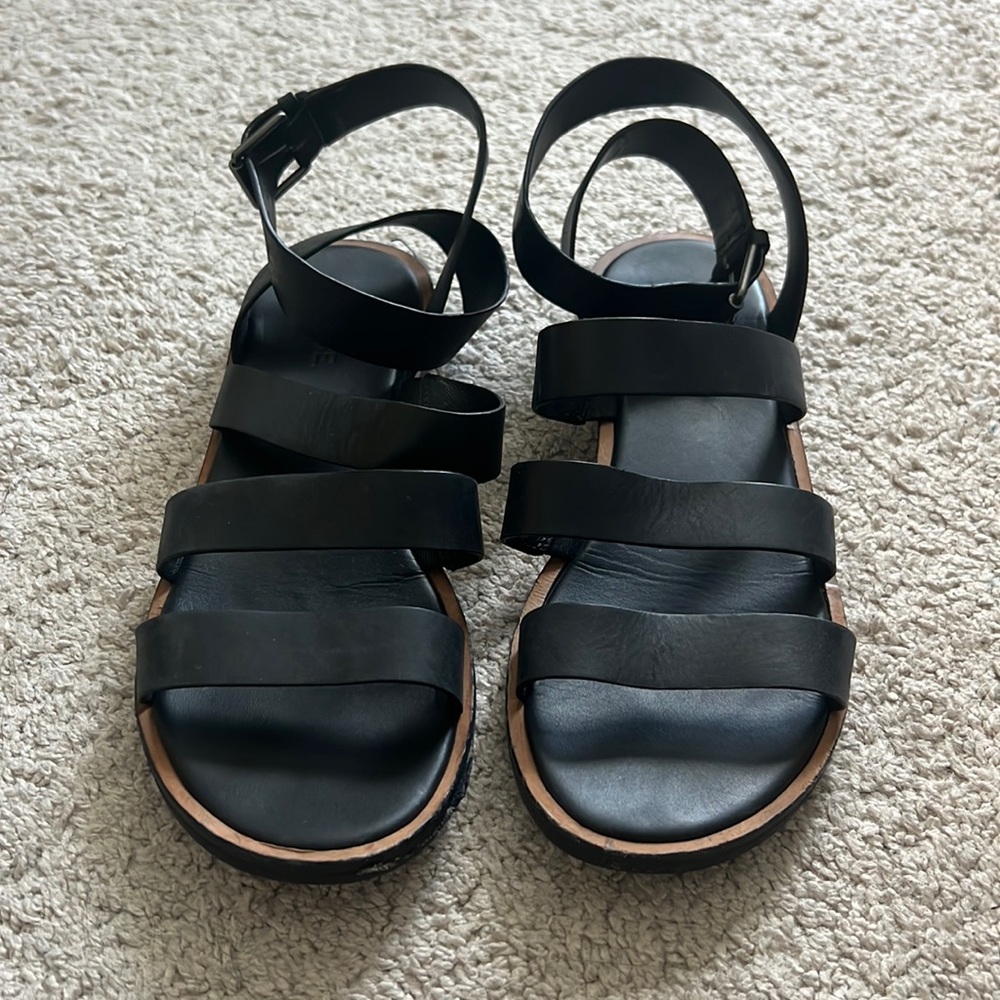 VINCE Macey Black Leather Ankle Wrap Sandals sz 10
